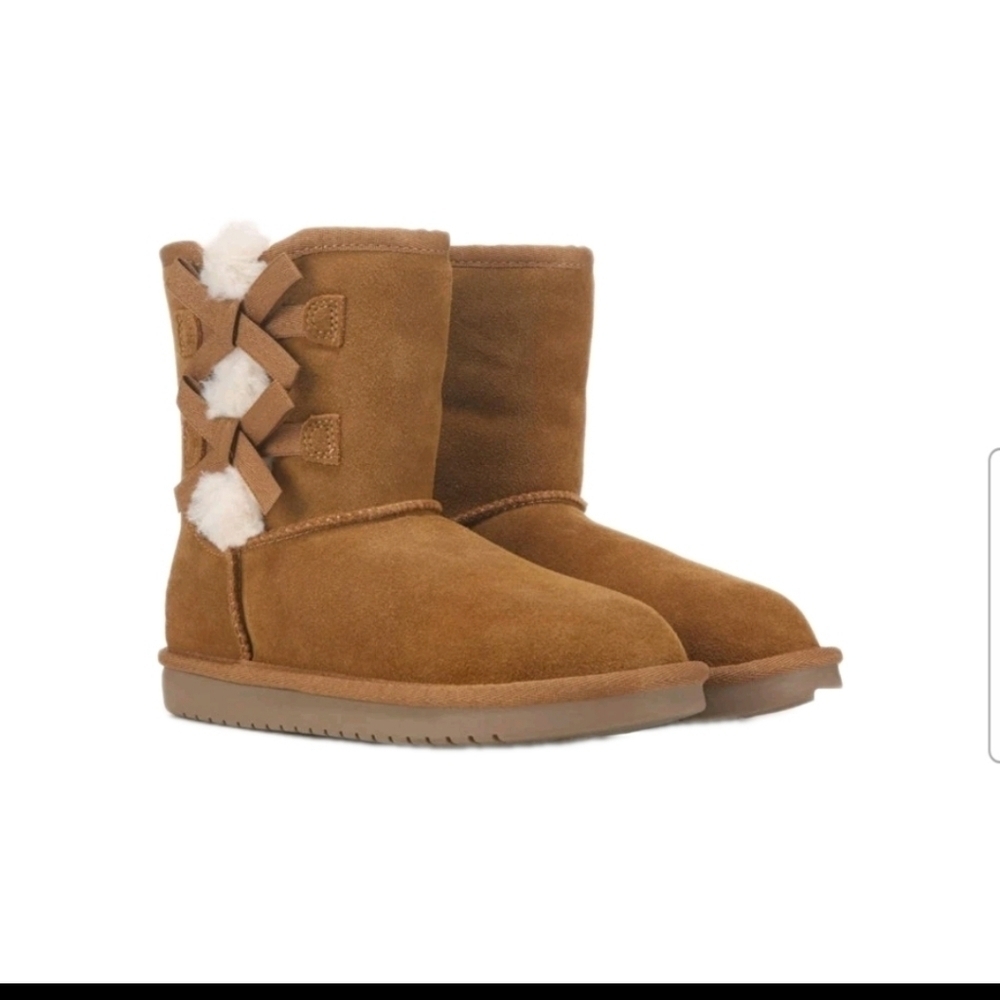 Koolaburra By Ugg Child Victoria Short Boots in Chestnut 13